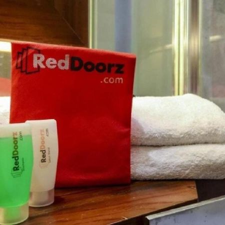 Reddoorz Near Ramai Mall Malioboro Jogyakarta Zewnętrze zdjęcie